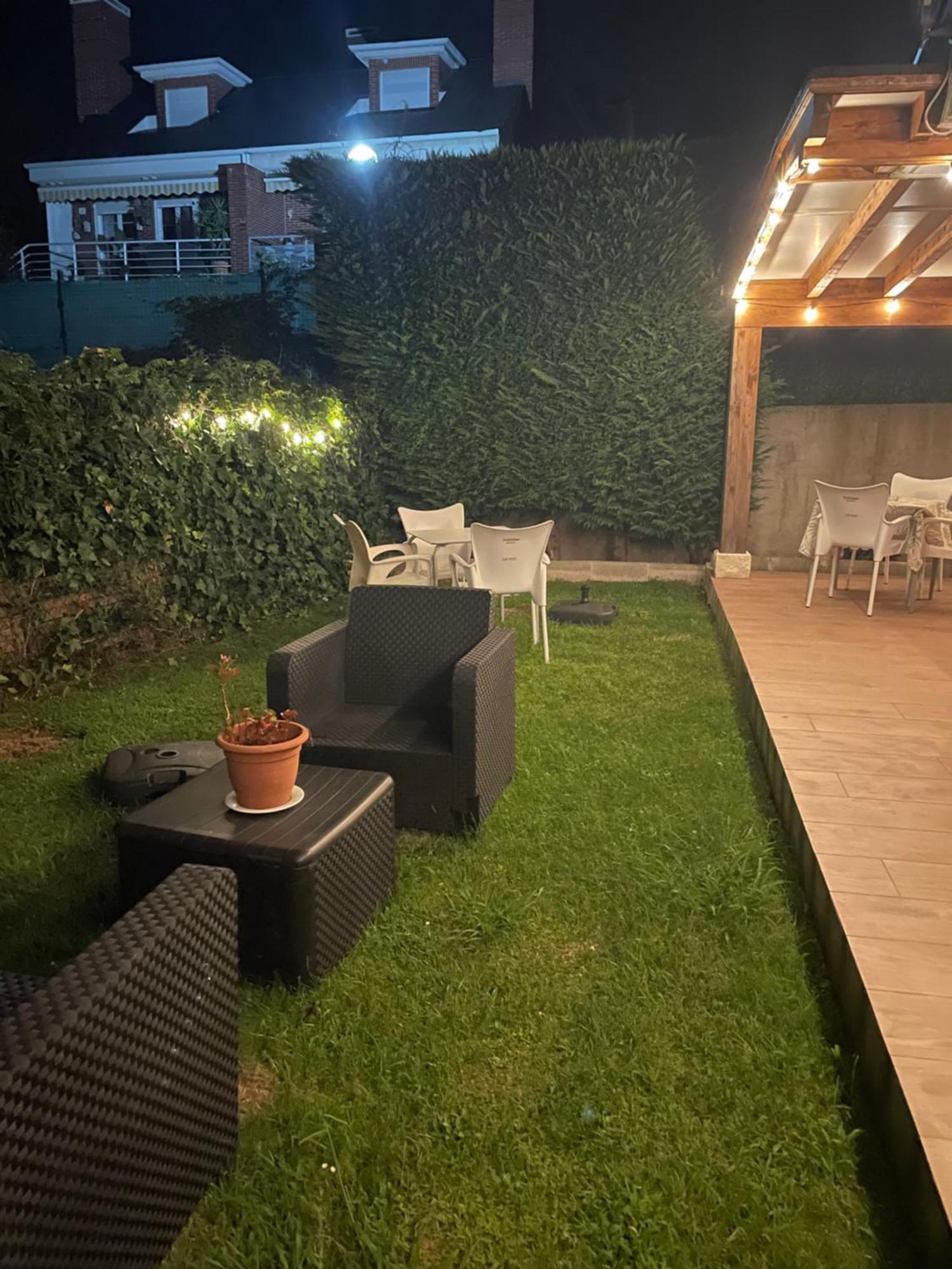 Habitaciones En Chalet Con Jardin Boó de Piélagos المظهر الخارجي الصورة